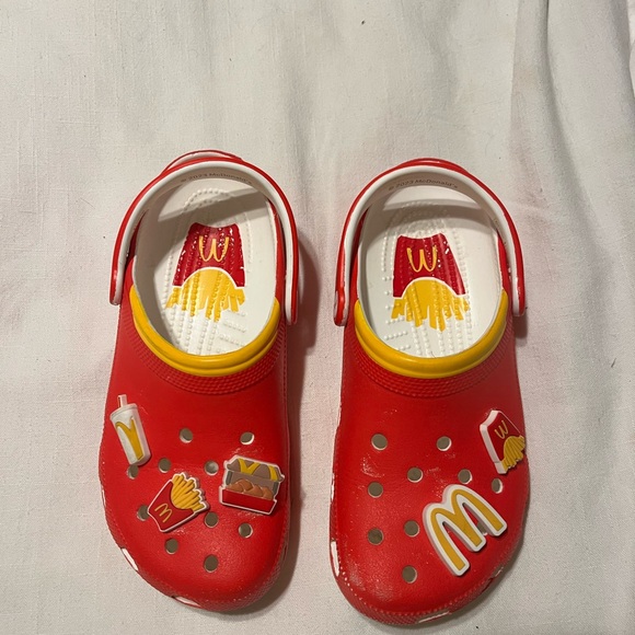 Red Crocs X McDonald’s Collab shoes, sz women’s 8 - Picture 2 of 8